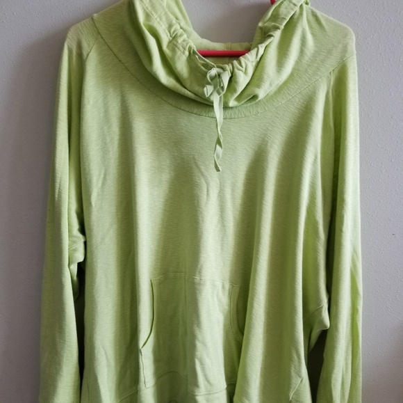 Columbia Sweaters - Columbia lightweight sweatshirt